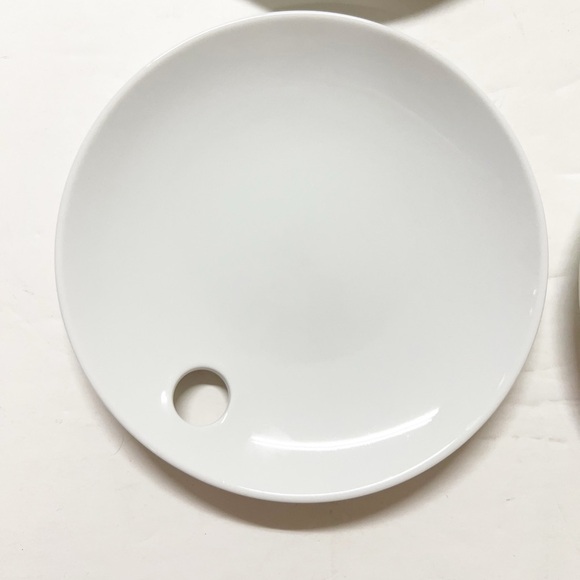 Crate & Barrel White Porcelain 6" Loop Plate Appetizer Plate with Hole Set of 4 - Picture 3 of 7